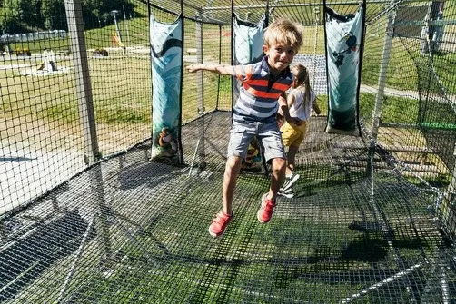 Trampoline Géant - Tyrolienne