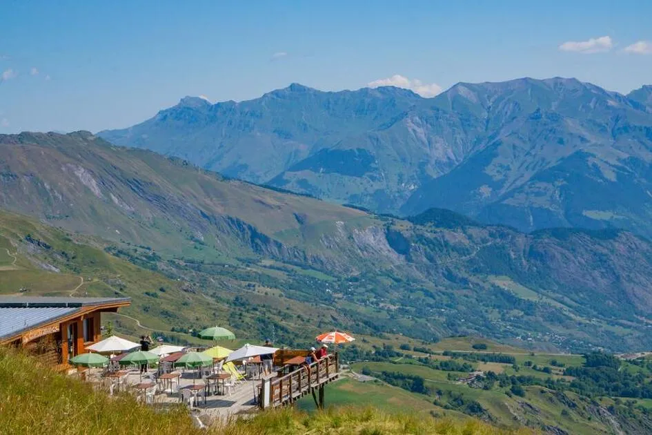 © Le Chalet 2000 - Corbier Tourisme