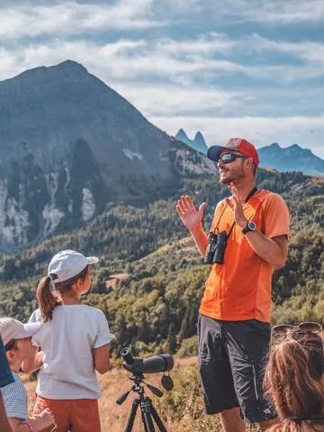 © Michael Deleglise - Mountain leader and mountain bike instructor_Le Corbier - Office de Tourisme Le Corbier