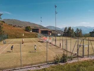 © Tennis_Le Corbier - Office de Tourisme Le Corbier©