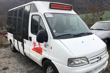 Intra-station shuttle (red)