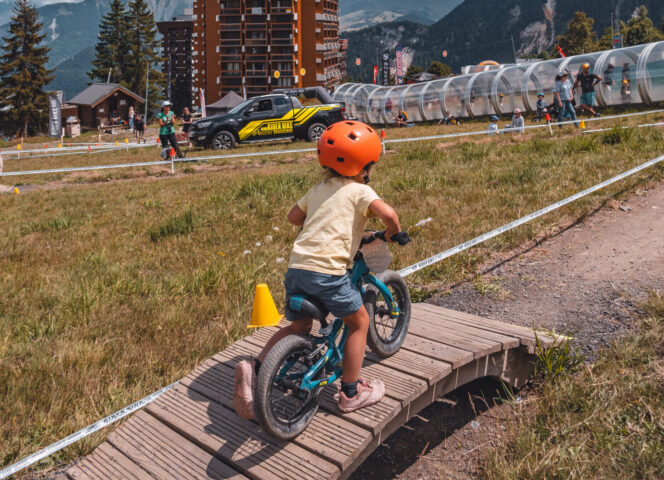La montagne à vélo présentation enfant 